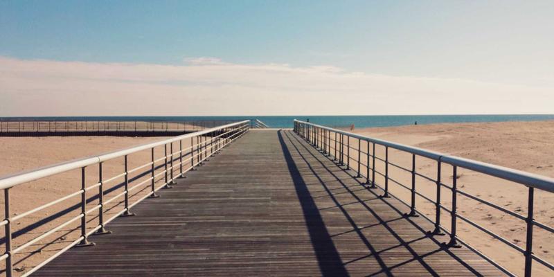 技术博客多平台分发策略：在Dev.to、Hashnode与独立站点间高效获取流量与代码分享